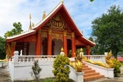 Лаос снова принимает туристов